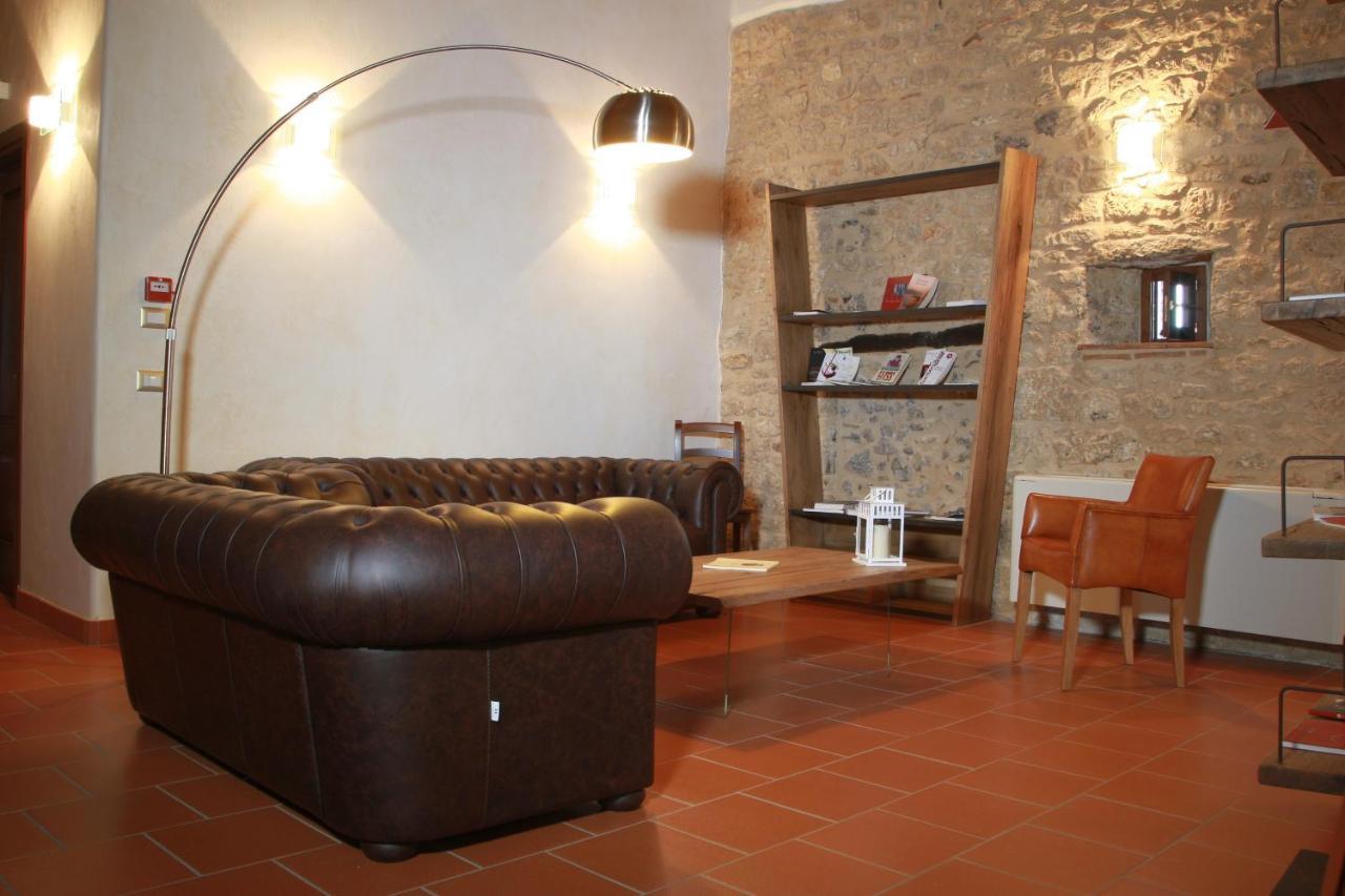 Monastero Di Sant'Erasmo Hotel Veroli Eksteriør billede